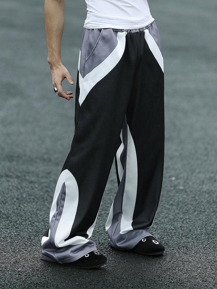 Uibok Abstract Flow Wide-Leg Sweatpants – Black & White