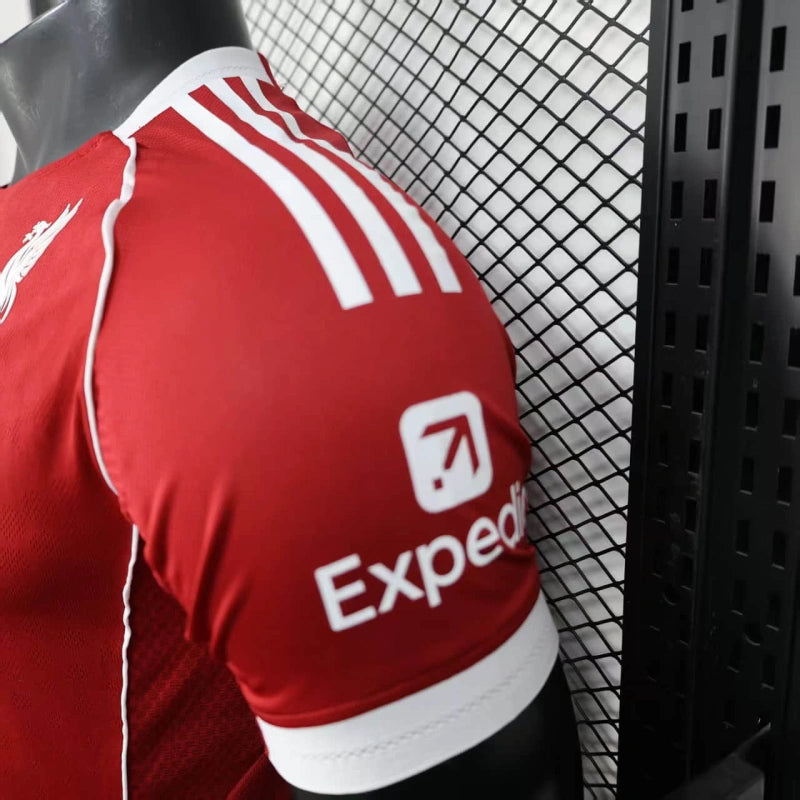 Liverpool 25-26 Home | Player Version