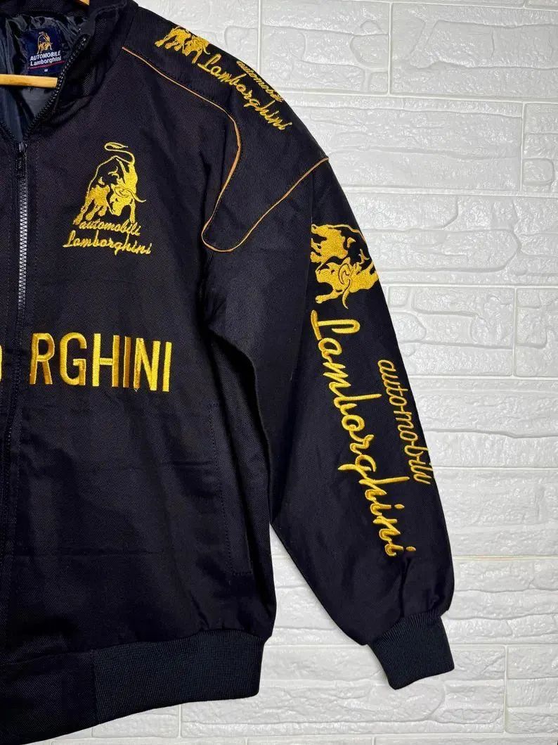 Automobili Lamborghini Embroidered Jacket – Black & Gold Racing Bomber with Bull Logo, Streetwear Motorsport Varsity Style